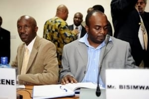 Les personnes prÃ©sentes Ã  Nairobi pour des nÃ©gociations de paix sur la RDC le 8 dÃ©cembre