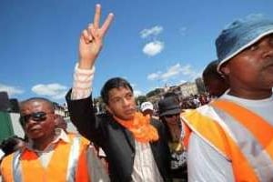 Les principaux chefs de l’opposition malgache, le 30 janvier 2009 Ã  Antananarivo, pour rÃ©clame