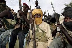 Des rebelles de l’Armée de Libération du Soudan (SLA) le 19 septembre 2008 au Darfour © AFP