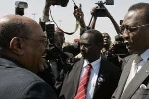 Omar el-Béchir et Idriss Déby Itno à Khartoum, lundi 8 février © AFP