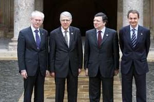 H. Van Rompuy, A. El Fassi, J.M. Barroso et J.L Zapatero, le 7 mars à Grenade. © Reuters