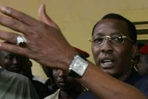 Le président tchadien Idriss Déby devrait affronter les urnes en avril 2011. © AFP