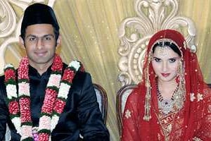 Sania Mirza et Shoaib Malik, lors de leur mariage, le 12 avril. © HO NEW/REUTERS