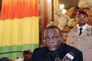 Sékouba Konaté, dirigeant par intérim de Guinée, le 3 avril 2010 à Paris. © AFP.