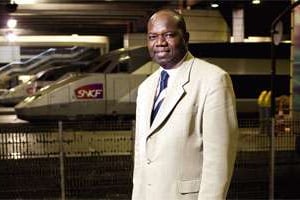 Claude Mwangelu, le « Monsieur diversité » de la SNCF. © Bruno Lévy pour J.A.