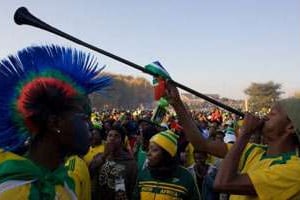 Les vuvuzelas, objet fétiche des supporteurs sud-africains. © AFP