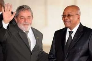 Le président brésilien et son homologue sud-africain, le 9 octobre 2009 à Brasilia. © AFP