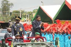 Le président lors du défilé du 1er août, à Porto-Novo. © APA
