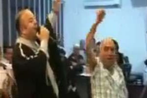 Les « Yahya Bibi » Mohsen Cherif ont créé la polémique dans tout le monde arabe. © Capture d’écran/YouTube