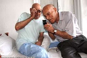 Deux frères à Sfax. Avec la prévention, l’espérance de vie sans incapacité est à 65 ans. © ONS ABID