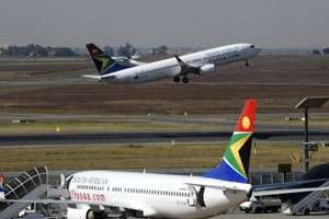 Un vol de South African décolle de l’aéroport de Johannesburg le 25 mai 2010. © AFP