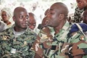 Les commandants Chérif Ousmane et Touré Hervé, le 25 août à Bouaké. © D.R.