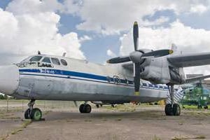 Un Antonov 24 similaire à celui qui s’est écrasé au Darfour jeudi. © Dmitry A. Mottl