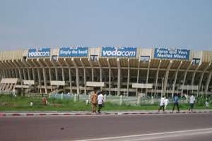 Le stade des Martyrs (photo) à Kinshasa, n’abritera pas les rencontres de la CAN 2015. © Vberger