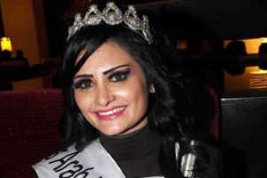 La Tunisienne Rim el-Tounsi, Miss Monde Arabe 2010, le 2 décembre, au Caire. © Mohamed Omar/EPA