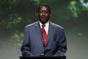 Raila Odinga doit passer par Abuja avant de se rendre à Abidjan. © AFP