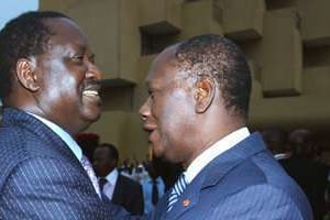 Raila Odinga et Alassane Ouattara à Abidjan, le 3 janvier. © Reuters