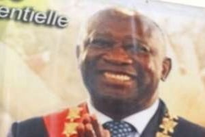 Affiche de Laurent Gbagbo, lors d’un meeting électoral, le 15 janvier à Treichville. © Rebecca Blackwell / AP / Sipa