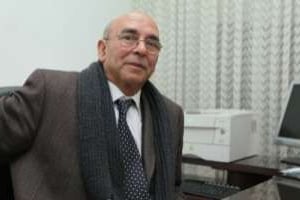 Abdelfattah Amor assure que sa commission travaillera en « toute indépendance ». © Ons Abid pour JA