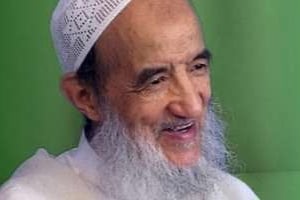 À 83 ans, le Cheikh Abdessalam Yassine n’hésite pas à utiliser internet pour communiquer. © D.R.