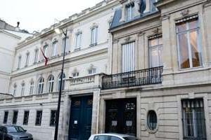 Le siège de l’ambassade de Tunisie, rue Barbet-de-Jouy, dans le 7e arrondissement de Paris. © Vincent Fournier/J.A.