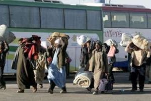 Les expatriés s’organisent comme ils peuvent pour fuir les émeutes en Libye. © AFP