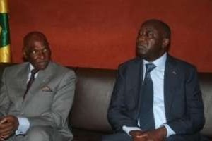 Abdoulaye Wade et Laurent Gbagbo en avril 2010, à Abidjan. © D.R.