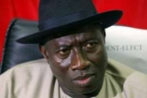 Goodluck Jonathan, le président sortant par intérim, en passe d’être élu. © AFP