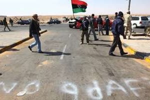 A la frontière entre la Libye et la Tunisie. © AFP