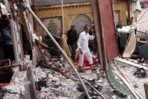 Le café Agrana, dévasté par une explosion le 28 avril 2011, à Marrakech. © AFP