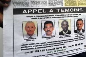 Appel à témoins pour les expatriés enlevés à Abidjan, à droite Stéphane Frantz Di Rippel. © AFP