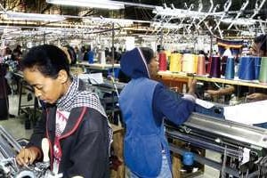 Une usine de textile à Madagascar. © AFP