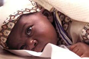 Des milliers d’enfants africains peuvent être sauvés grâce au vaccin antirotavirus. © D.R.