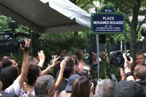 Inauguration de la place Mohamed Bouazizi, à Paris, le 30 juin. © AFP