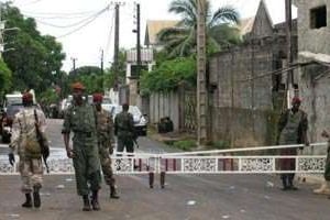 Patrouille de Gardes républicains à Conakry, le 19 juillet. © AFP