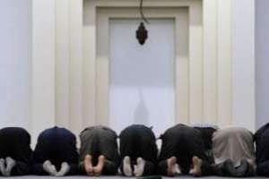 Ce mois sacré constitue l’un des cinq piliers de l’islam. © AFP