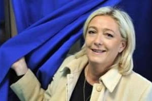 Marine Le Pen n’a rien contre les Arabes… tant qu’ils restent « chez eux ». © AFP