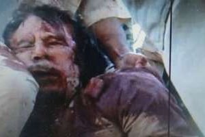 La mort indigne de Mouammar Kaddafi a choqué, pas seulement les supporteurs de l’ancien « Guide ». © Esam Al-Fetori/Reuters
