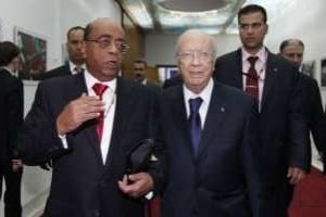 Mo Ibrahim et le Premier ministre tunisien Caïed Essebsi, le 12 novembre à Tunis. © Ons Abid pour la Fondation Mo Ibrahim