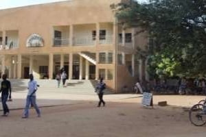 À l’université de Ouagadougoules cours ont pris du retard à cause des manifestation du printemps © Ahmed Ouoba pour J.A.