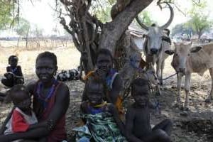 Des déplacés, à Pibor dans l’Etat de Jonglei, au Soudan du Sud, le 5 janvier 2012. © Issac Billy/AFP/ONU