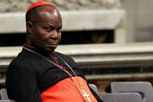 Le cardinal nigérian de Lagos, Anthony Okogie, le 11 avril 2005 au Vatican. © AFP