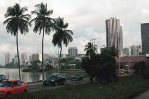En 2012, les efforts se concentreront en priorité sur Abidjan. © Vincent Fournier pour J.A
