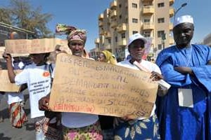 Manifestation de Mauritaniens réfugiés au Sénégal, le 6 février 2011 à Dakar. © Seyllou Diallo/AFP
