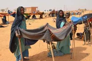 Des réfugiés maliens le 4 février 2012 dans le camp de Chinégodar, dans l’ouest du Niger. © Boureima Hama/AFP
