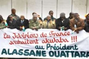 Des représentants de la diaspora ivoirienne, en banlieue parisienne le 25 janvier 2012. © Ludovic-Pool/SIPA