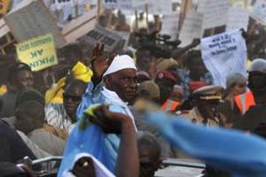 Abdoulaye Wade, le 22 février 2012 lors d’un meeting de campagne en banlieue de Dakar. © AFP