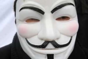 Un masque de Guy Fawles, symbole des militants Anonymous. © AFP
