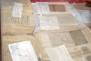 D’importants manuscrits historiques sont conservés dans la bibliothèque nationale de Tombouctou. © AFP