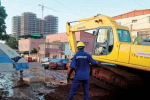 Présent en Angola depuis 1984, Odebrecht y compte aujourd’hui quelque 16000 employés. © Issouf Sanogo/AFP